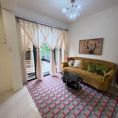 Kaohsiung Raifong Corner Homestay エクステリア 写真