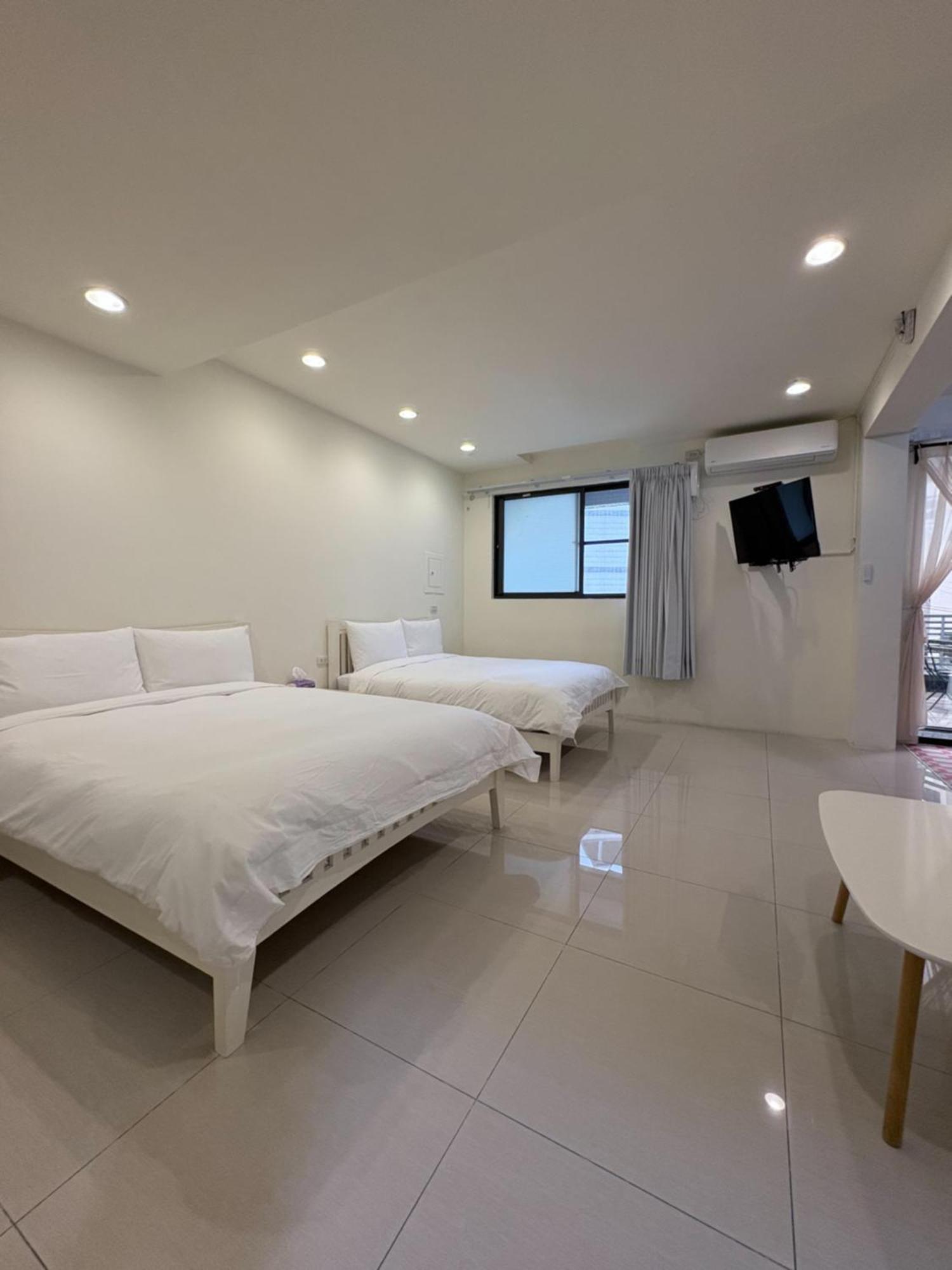 Kaohsiung Raifong Corner Homestay エクステリア 写真
