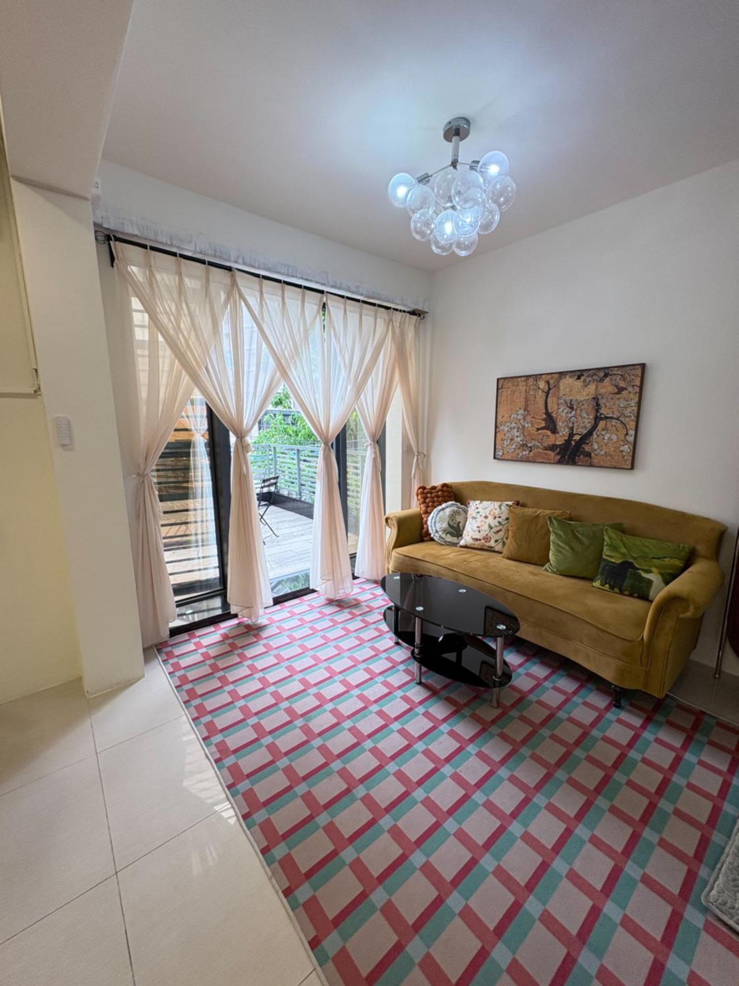 Kaohsiung Raifong Corner Homestay エクステリア 写真